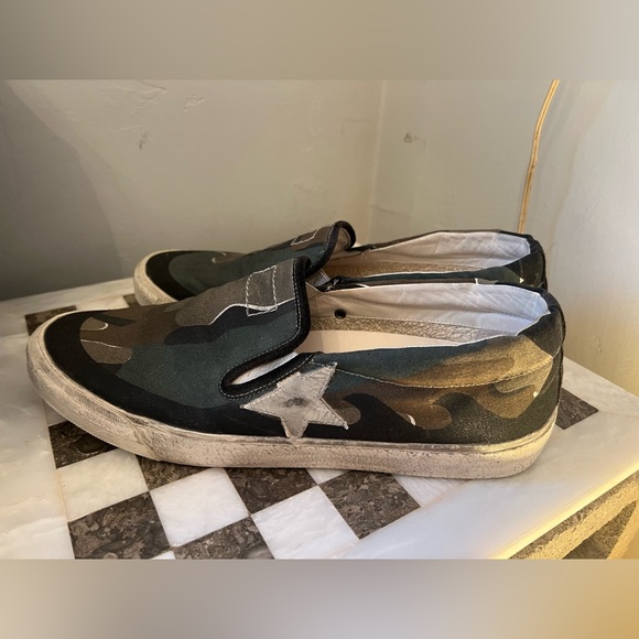 Golden Goose Hanami | Italy size 45 | Men’s US 12 | - Picture 1 of 7